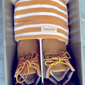 Timberland Booties & Hat